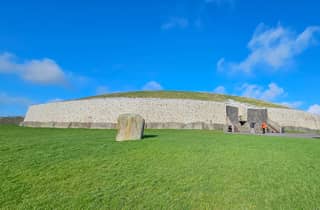 Newgrange Passage Tomb & Ancients Irish Sites.