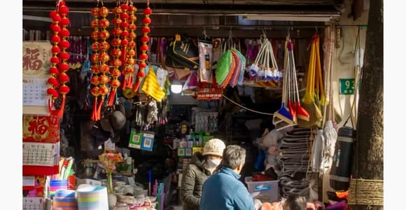 Erlebe Shanghai wie ein Einheimischer: Ein Tag im Leben der Stadt