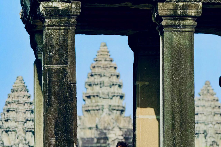 Siem Reap: Angkor Wat Private Tour with Photography & Guide Private Guided Photo Tour
