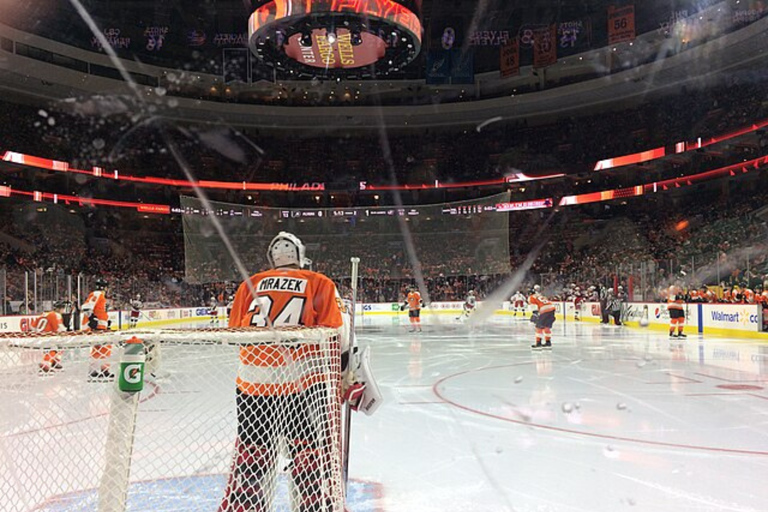 Philadelphia: Philadelphia Flyers Ice Hockey Game Ticket Upper Sideline