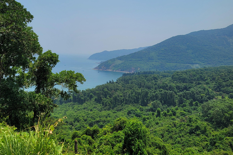 BOUCLE DU COL DE HAI VAN EN MOTO DEPUIS HOI AN/ DA NANG