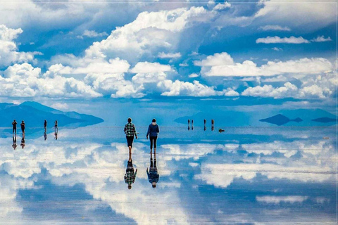 Excursion to the uyuni salt flats from sucre