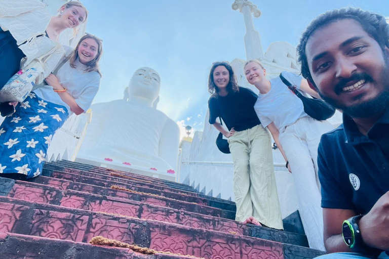 Sri Lanka Your Way: Private Custom Tour with Local Guide Hidden Kingdoms: Yapahuwa & Forgotten Temples Car Tour
