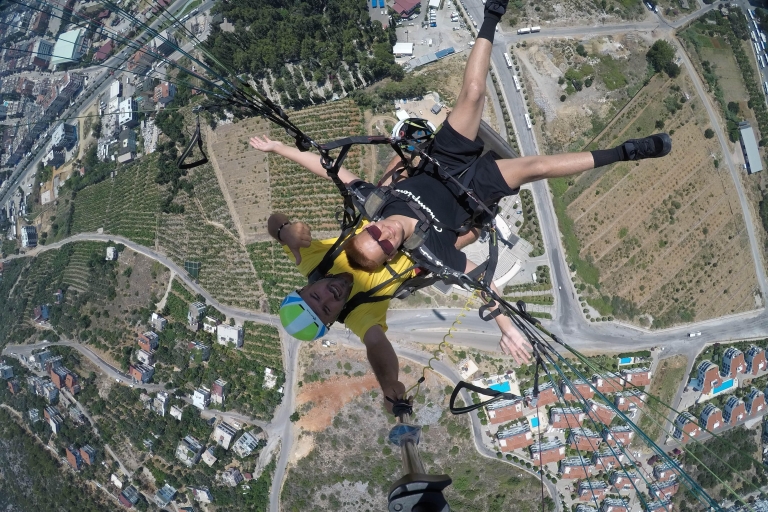Parapente biplaza en Alanya por Zeus ParaglidingParapente Biplaza Con Traslado Desde Toda Alanya