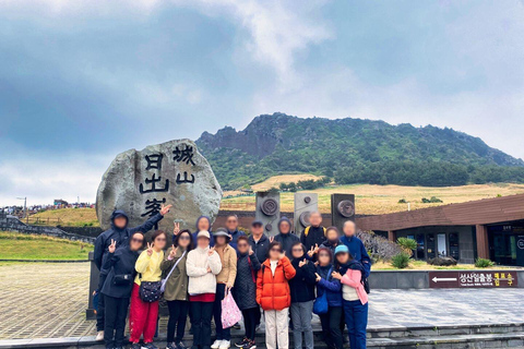 Jeju Tour privado con todo incluido por el este de Jeju