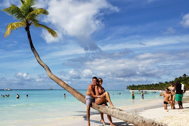 From Santo Domingo: Saona Island Catamaran FullDay & Lunch