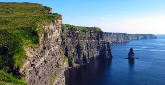 Dublin: Tagestour zu den Cliffs of Moher, Doolin, Burren und Galway