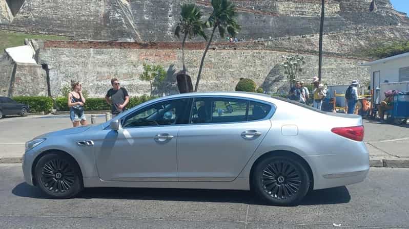 Cartagena: Transfer from the transport terminal to the hotel