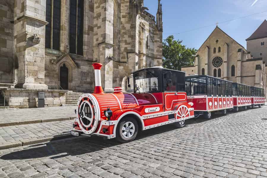 Regensburg: Stadtführung mit der Bimmelbahn. Foto: GetYourGuide