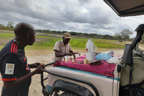 SELOUS : 2 DAGEN SAFARI VANUIT ZANZIBAR