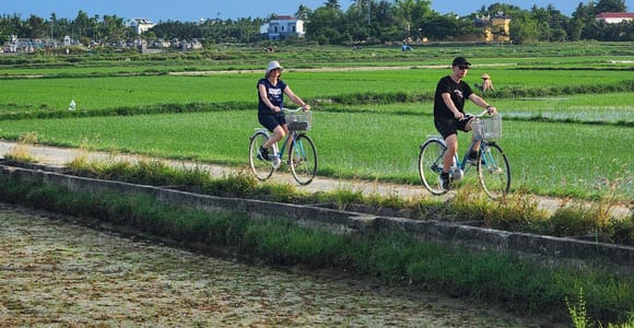 Hoi An: Countryside Bike Tour & Local Village Experiences