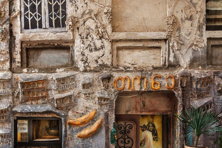 Old Tbilisi for Solo Travelers: Walk, Discover, Connect