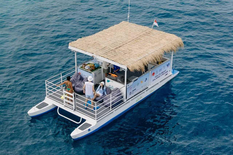 Gili Islands: Sunset Cruise with Smoked Grill By Gili Hai