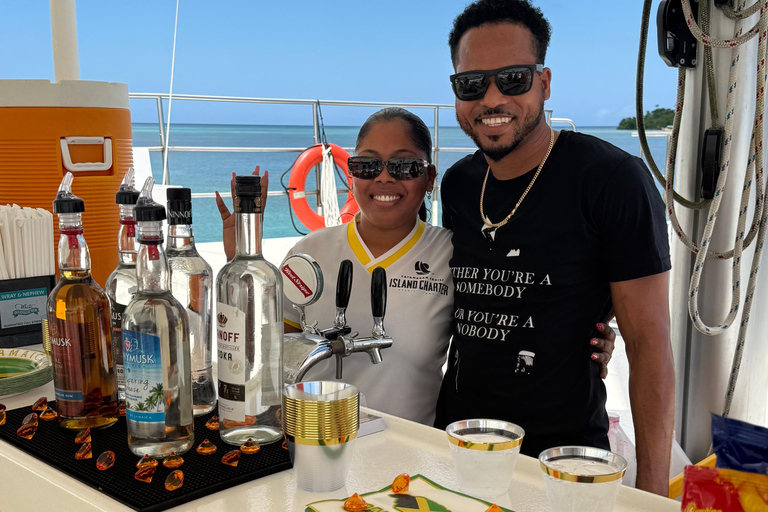 Negril: Private Charter Sunset Catamaran Cruise Private Charter Cruise