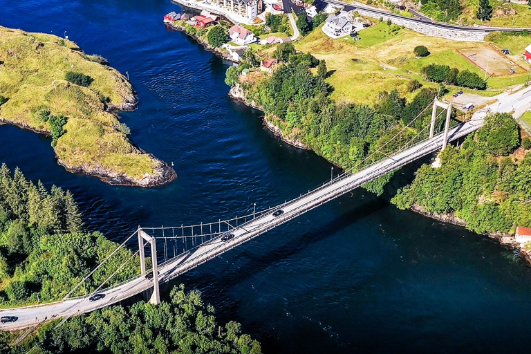 Z Bergen: rejs po fiordach do spektakularnych strumieni Alversund