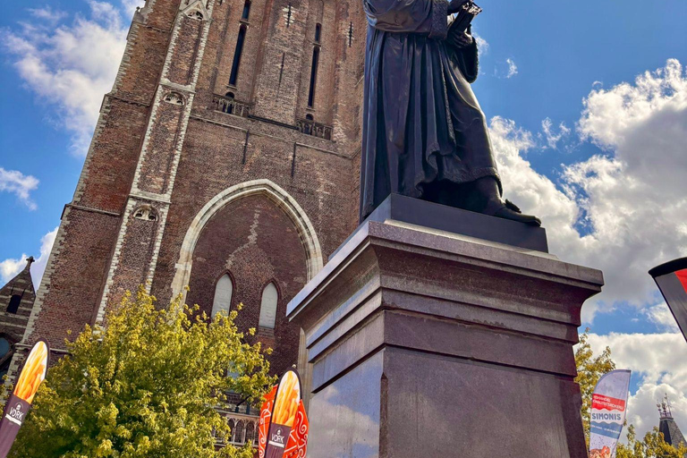 Amsterdam: Delft and The Hague Day Trip -Car Museum *