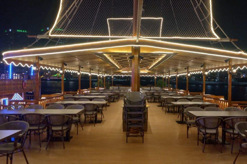 Dubai: Crucero con cena en el dhow más grande de Al Seef con espectáculo en directo