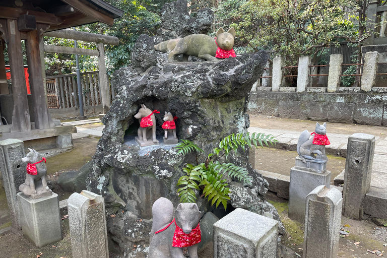Tokyo: Yanesen, Nedu Shrine, and the Tokyo University Tour