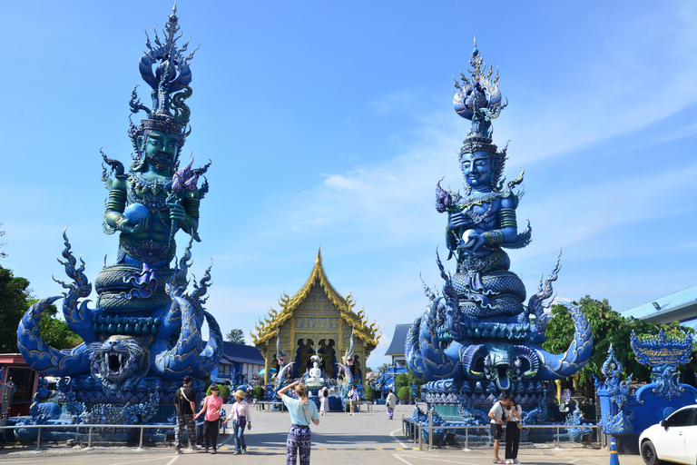 From Chiang Mai: Chiang Rai's Temples and Golden Triangle White Temple, Blue Temple, Wat Phra Keaw and Golden Triangle