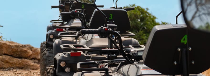 Magaluf : excursion en quad dans les montagnes, visite des grottes, des criques et des falaises