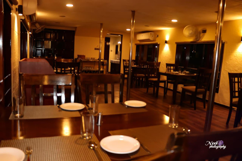 Kolkata: Hooghly River Sunset Cruise with Snacks & Drinks