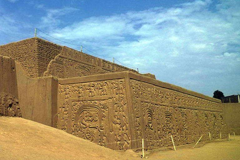 Desde Trujillo || Excursión a la Playa de Chan Chan y Huanchaco