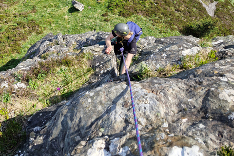 Glasgow: Rock Climbing and Abseiling Adventure