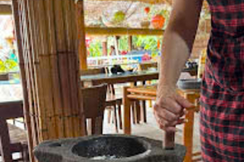 Hoi An Chill: Duck Massage, Basket Boat, and Cooking Class HA :Duck Massage, Basket Boat &Cooking Class without Pick Up