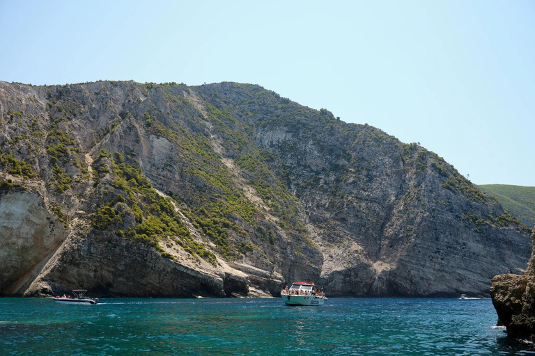 Zakynthos: Shipwreck Beach and Blue Caves Boat Tour Zakynthos: Shipwreck Beach and Blue Caves Boat Tour