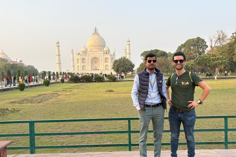 From Delhi: Taj Mahal & Agra Day Trip with Multiple Options Private Tour with Car, Driver, Tour Guide and Entry Tickets