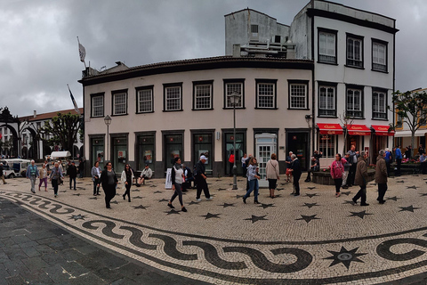 Half Day City Tour in Beautiful Ponta Delgada DE/EN/PT