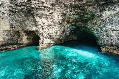 Comino: Blaue Lagune, Kristall-Lagune & Meereshöhlen-TourKristall-Lagune & Blaue Lagune bei Sonnenuntergang - 4,5 h