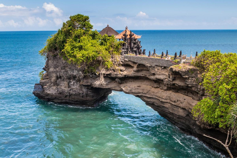 Bali: rafting en aguas bravas, bosque de los monos y puesta de sol en Tanah Lot
