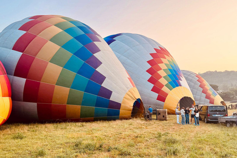 رحلة منطاد الهواء الساخن في توسكانا من منطقة شيانتيرحلة منطاد الهواء الساخن في توسكانا من شيانتي + 