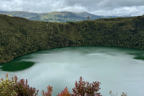 Bogotá: Guatavita & Salt Cathedral Full-Day Tour w/ Tickets