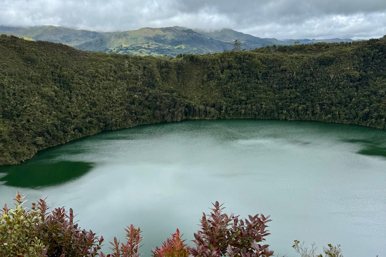 Bogotá: Guatavita & Salt Cathedral Full-Day Tour w/ Tickets