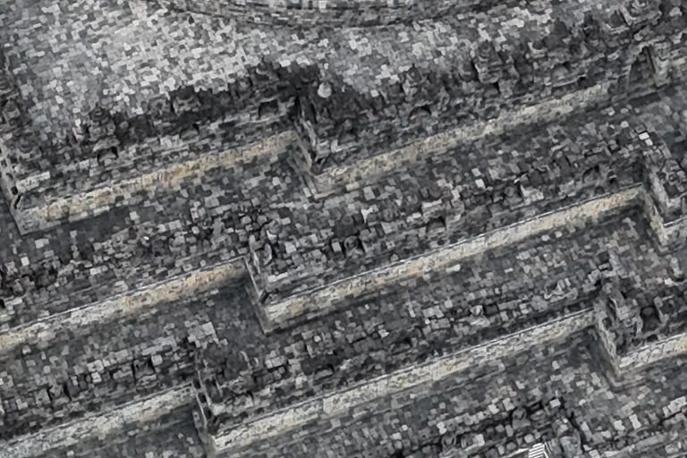 "Java Highlights: Yogyakarta to Bromo & Ijen Volcanoes"