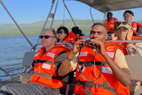 Kigali: Akagera National Park Safari with Boat Cruise