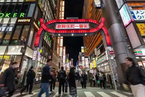 Tóquio: Visita guiada a um bar na Rua Golden Gai
