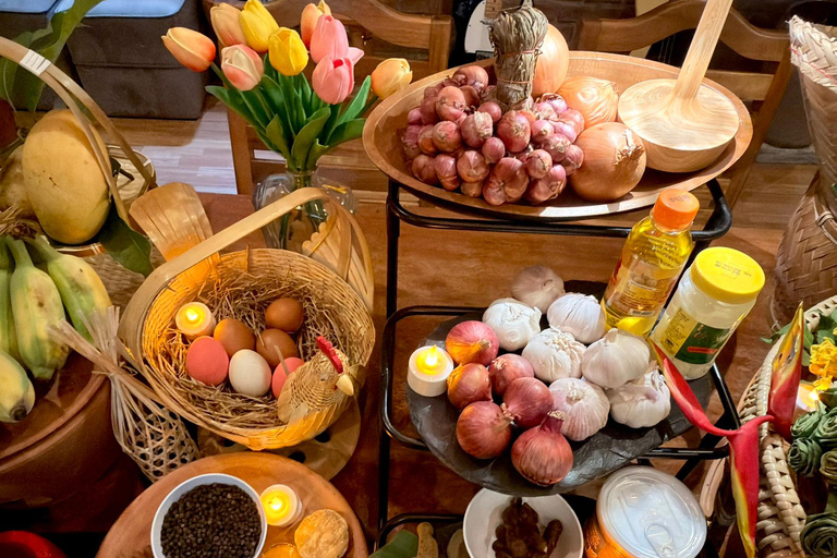 Phuket: Naidee Thai Cooking Class with Chef Ern With Hotel Pickup