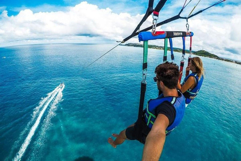 Esperienza privata di parasailing a Punta Cana