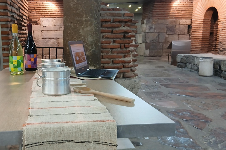 Sofia : dégustation de yaourt bulgare dans des ruines antiques – Édition exclusiveSofia : Dégustation de yaourt bulgare dans des ruines antiques – Exclusif