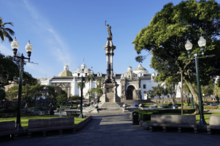 Quito: Culinary Experience Tour with Tastings