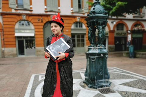 Exploring 19th Century Glamour with Madame Rose in Toulouse