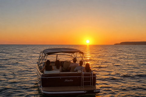 Mellieha: Premium Sunset Cruise Experience