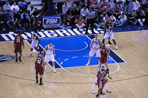 Dallas: Dallas Mavericks Basketball Game Ticket Upper Baseline
