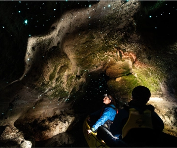 Rotorua: Glow Worm Kayak Tour