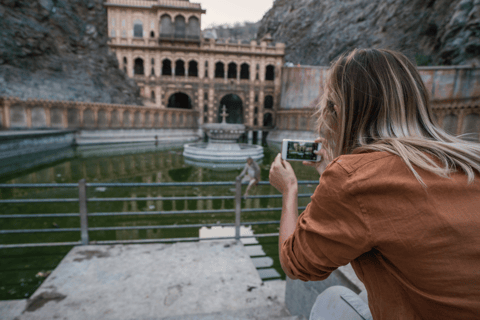 Jaipur Ganztägige private StadtrundfahrtTour mit Privatwagen und Reiseleiter