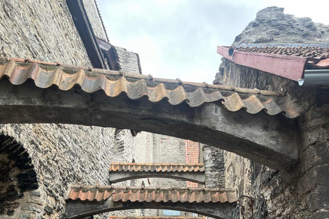 Tallinn: Old Town Highlights Tour with Audio Guide