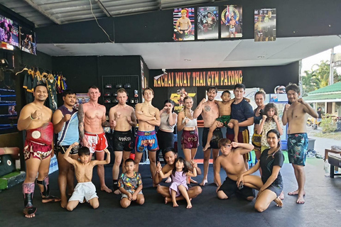 Patong : cours de boxe thaïlandaise au Rachai Muay Thai GymSéance de boxe thaïlandaise - Cours collectif